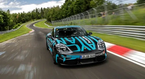 Электрокар Porsche Taycan побил рекорд Нюрбургринга