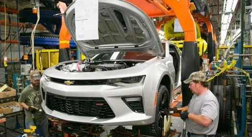 Больше 30 заводов General Motors остановлены из-за забастовок