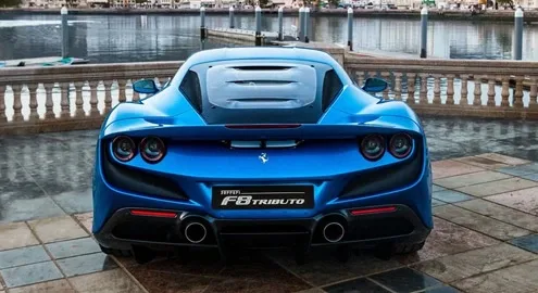 Первый кроссовер Ferrari получит имя Purosangue