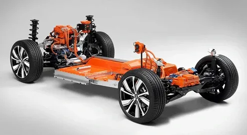 Volvo раскрыла первые подробности об электроверсии кроссовера XC40