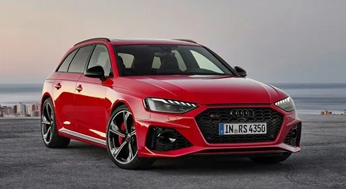 Audi RS4 Avant has undergone a restyling