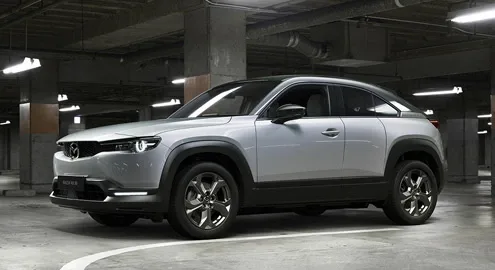 Mazda привезла в Токио электрокроссовер MX-30