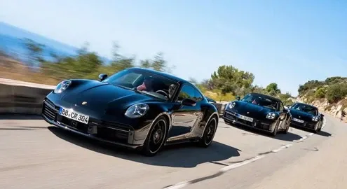 Новый Porsche 911 показался Турбо-версии