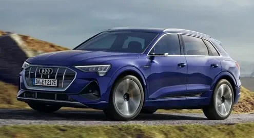 Электрокар Audi e-tron немного улучшили