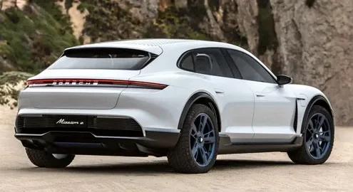 Porsche разрабатывает четырехмоторный электрокар