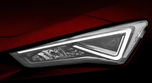 Seat частично рассекретил новый Leon