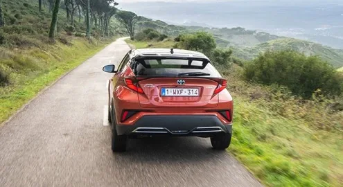 Toyota разрабатывает компактный кроссовер