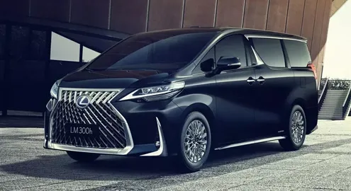 Мінівен Lexus LM оцінили у 200 000 доларів