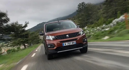 Peugeot Rifter: харизматик и путешественник