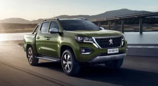 Пикап Peugeot Landtrek представили официально