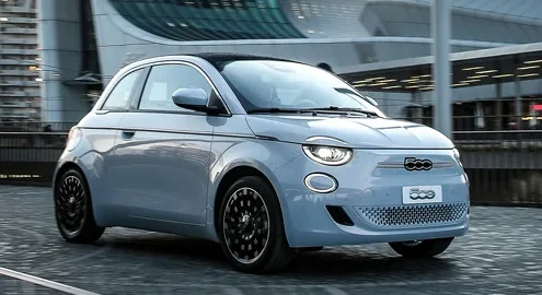 Новый Fiat 500 превратили в электрокар