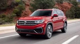 The updated Volkswagen Atlas has acquired an R-Line version