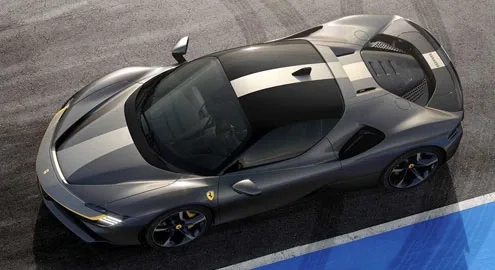 Ferrari готовит к премьере две новинки