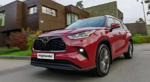 Стали известны украинские цены на кроссовер Toyota Highlander нового поколения