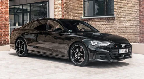 Audi S8 раскачали до 700 сил
