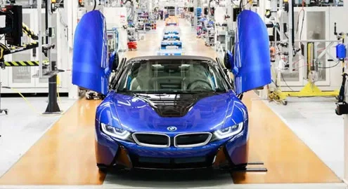 Гибрид BMW i8 снимают с производства