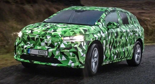 Skoda рассекретила интерьер электрокроссовера Enyaq