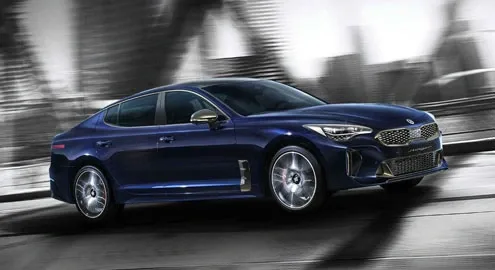 Рестайлинговому Kia Stinger добавили новый турбомотор