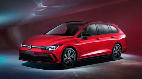 The new 2021 Volkswagen Golf will go on sale