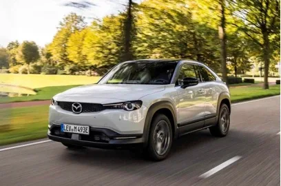 Mazda MX-30: prices and specifications of the first electric car from Mazda