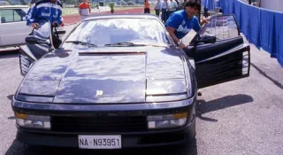 Авто Дієго Марадони – від Ferrari F40 до фури