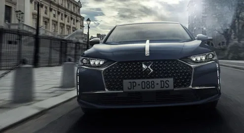 Sales of the French competitor to the Audi A6 and Mercedes E-Class have started