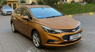 Розширення автопарку під оренду авто компанії TopRent