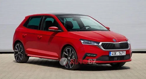 Новейшую Skoda Fabia 2022 впервые засняли на дорогах