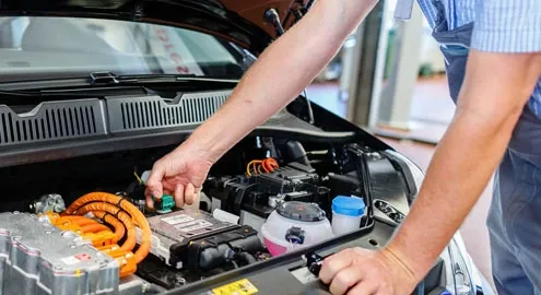 How much does the cost of maintenance for an electric car differ from a regular car – research