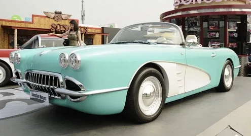 New Chinese sports car turned out to be a clone of the iconic Chevrolet Corvette