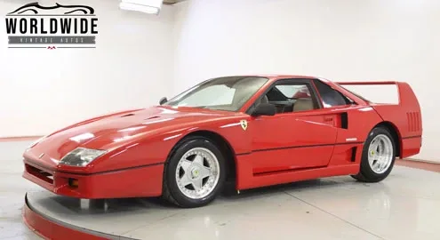 Легендарный суперкар Ferrari выставили на продажу по цене Октавии