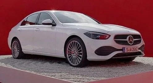 Новейший Mercedes C-Class 2021 рассекречен перед премьерой