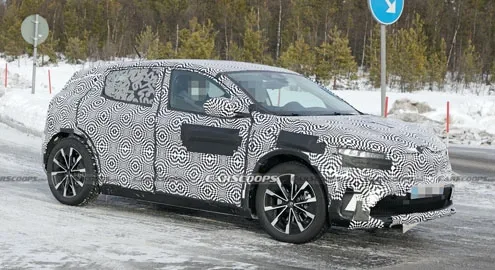Новый Renault Megane 2021 изменится до неузнаваемости