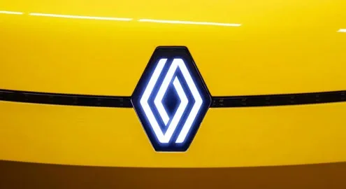 Renault сменила логотип вслед на Peugeot