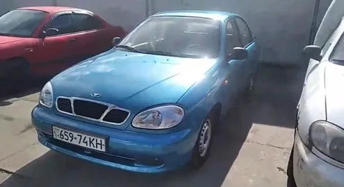 In Ukraine, a 24-year-old Daewoo Lanos was found in perfect condition (video)