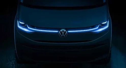 Новый Volkswagen Multivan T7 показался на первом официальном фото
