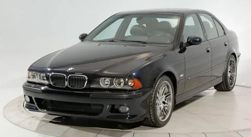 An old 18-year-old BMW E39 was sold for the price of two new BMW M5s