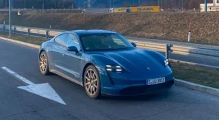 Німецький бізнесмен розповів про муки 550-кілометрової поїздки на електромобілі