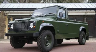 Принца Филиппа повезут в последний путь на особом автомобиле (фото)