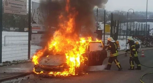 A German filled a car with gasoline instead of diesel – the car burned to the ground