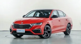 Удлиненную Skoda Octavia Pro оценили дешевле обычной
