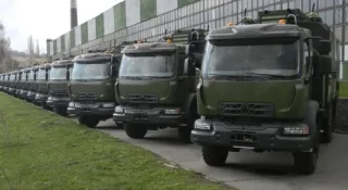 Повнопривідні вантажівки Renault поповнили автопарк української армії