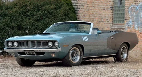 Iconic American car of the 70s will be sold for the price of two Bugatti Chirons