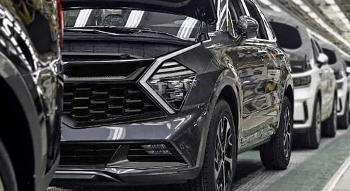 Новітній Kia Sportage 2022 вперше зняли на конвеєрі (фото)