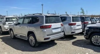 New Toyota Land Cruiser 300 started being delivered to countries (photo)