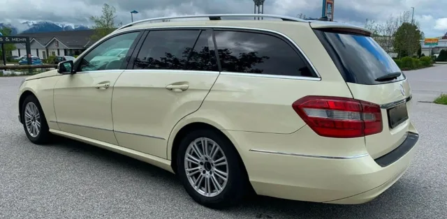 10-летний Mercedes E-Class с пробегом 1 млн км впечатлил своим состоянием (фото)