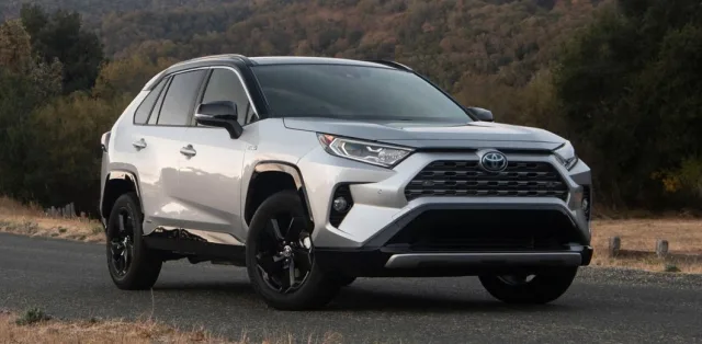 Названы самые популярные автомобили в Украине за 2021 год