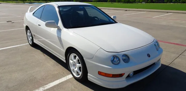 Коллекционное авто разбили сразу после продажи на аукционе