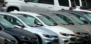 Used cars in the USA continue to be sold more expensive than new ones