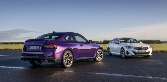 Новый спорткар BMW рассекретили на официальных фото